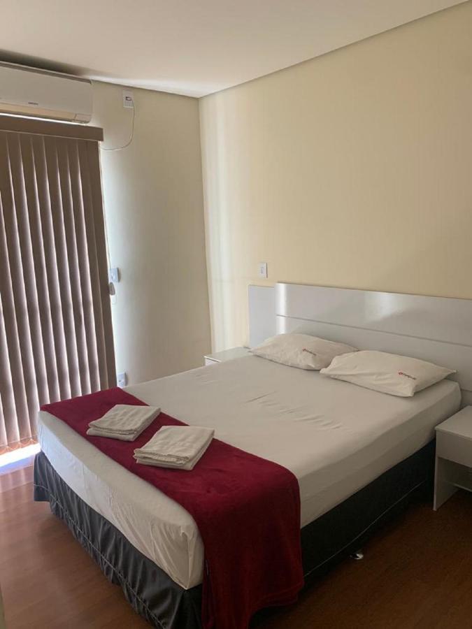 Flor Que Ri - Flats Mobiliados Na Melhor Localizacao Olimpia Exterior photo