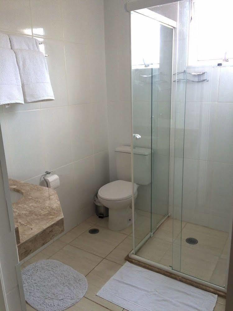 Flor Que Ri - Flats Mobiliados Na Melhor Localizacao Olimpia Exterior photo